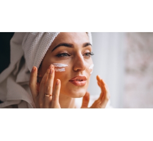 Seasonal Skin Transition: Preparing Your Beauty Shelf for Spring in the Alps